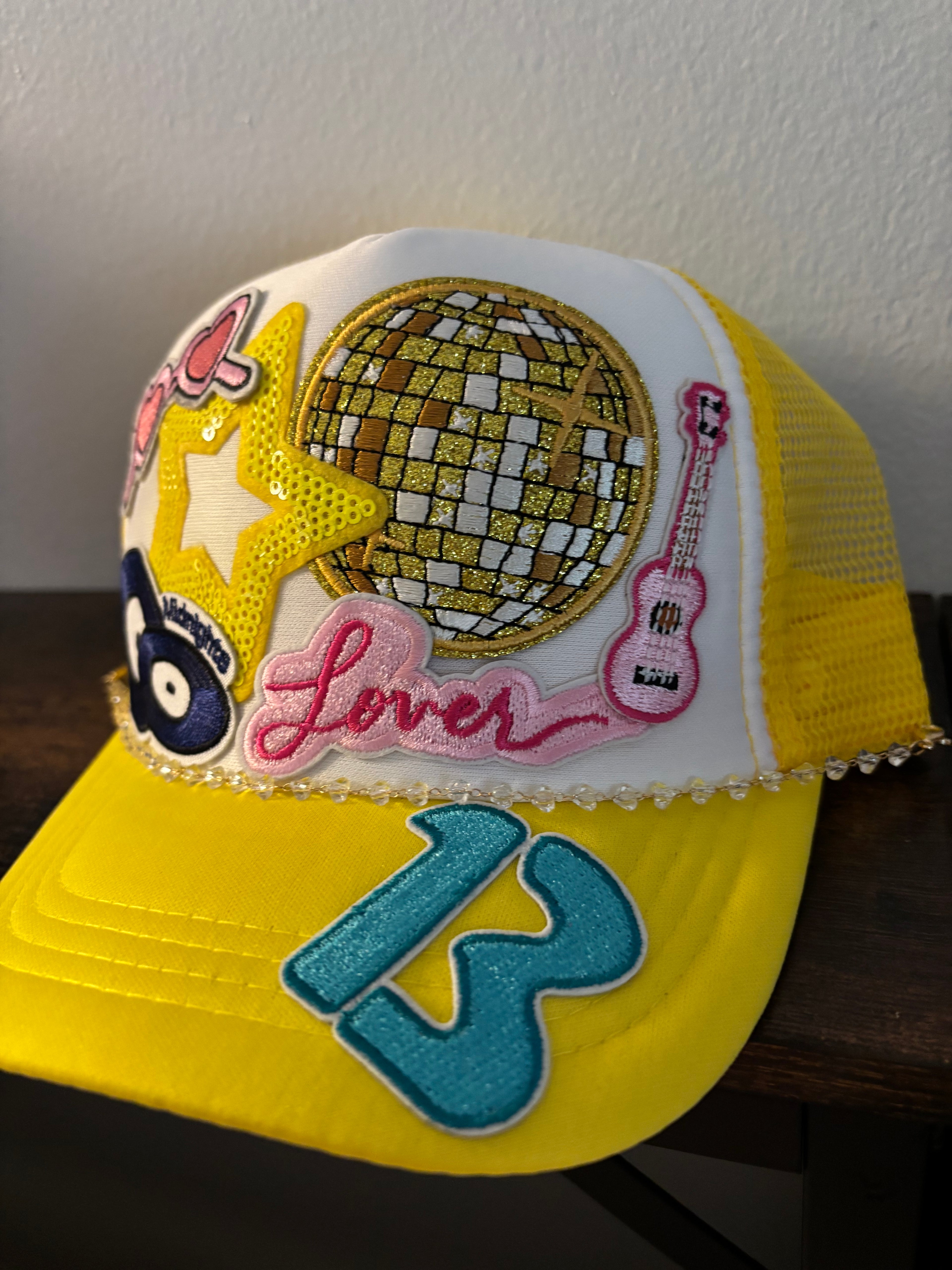 kids Swifty fan trucker hat